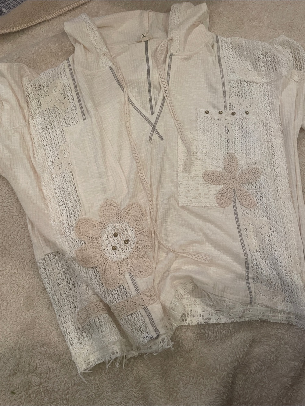 POL Cream Crochet Flower Hooded Top